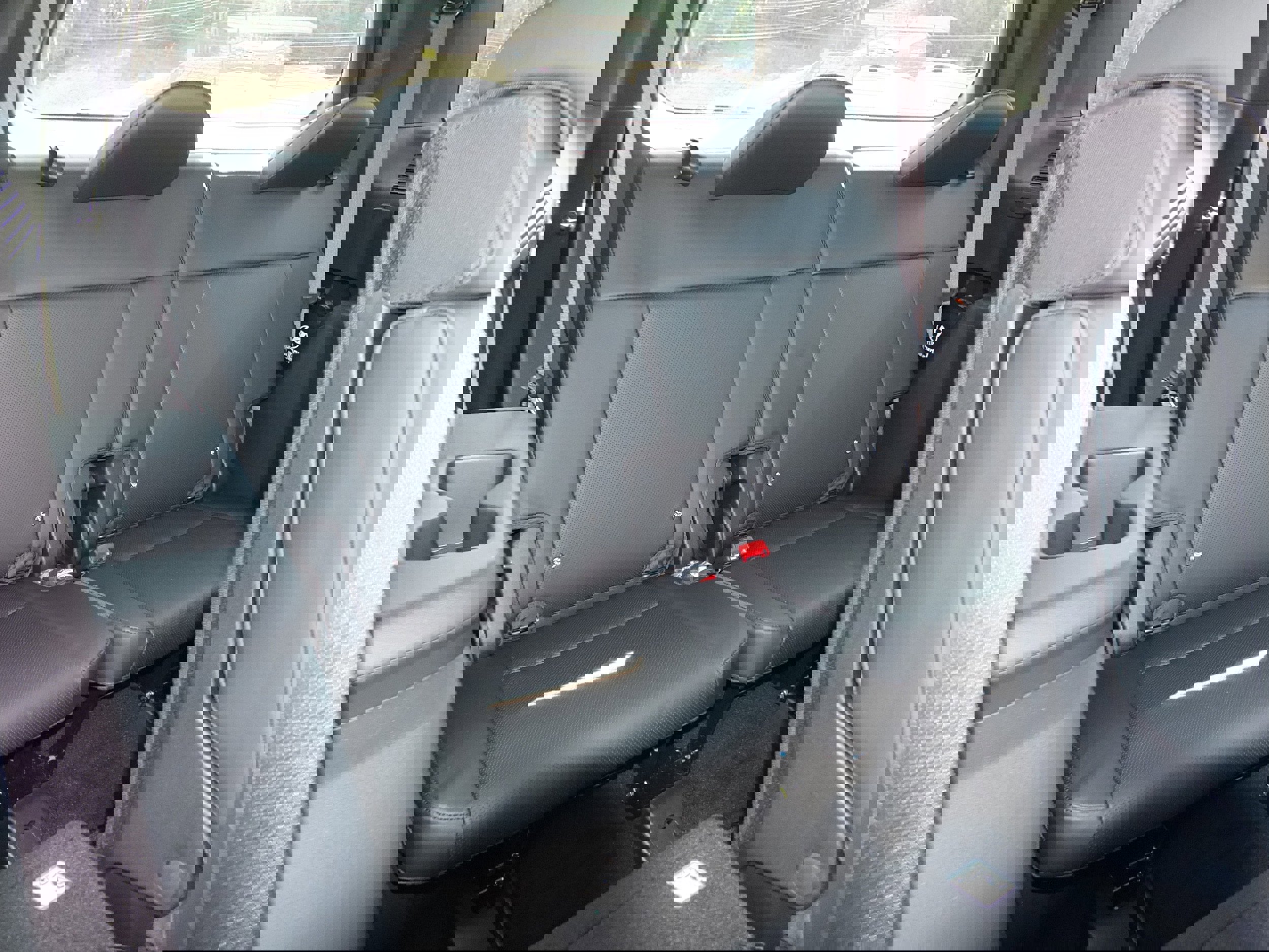 Used 2025 Hyundai Santa Fe SEL image 15