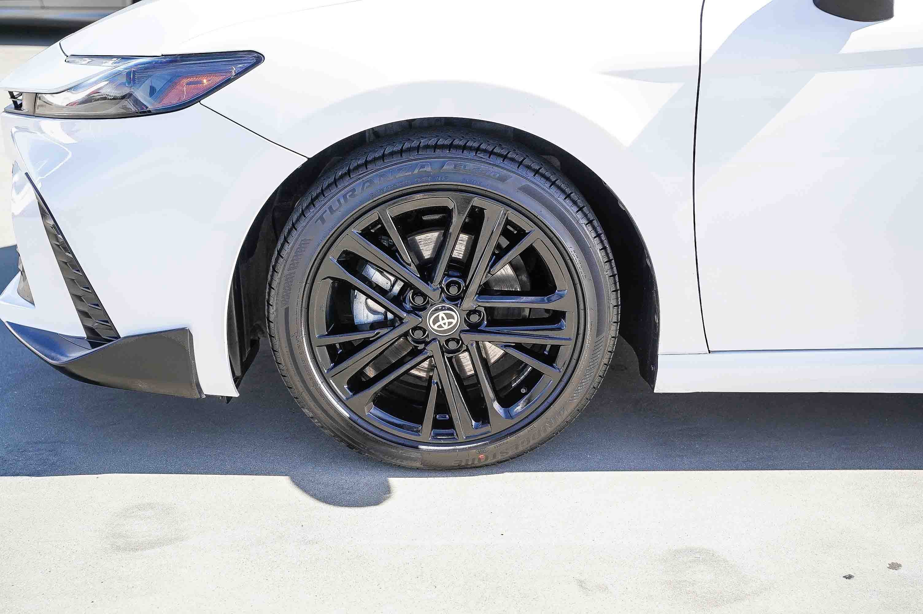 Certified 2025 Toyota Camry SE image 7