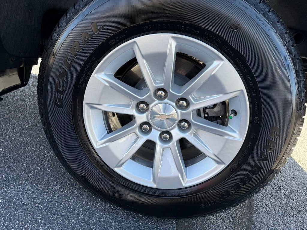 Used 2024 Chevrolet Silverado 1500 LT w/ Protection Package image 9