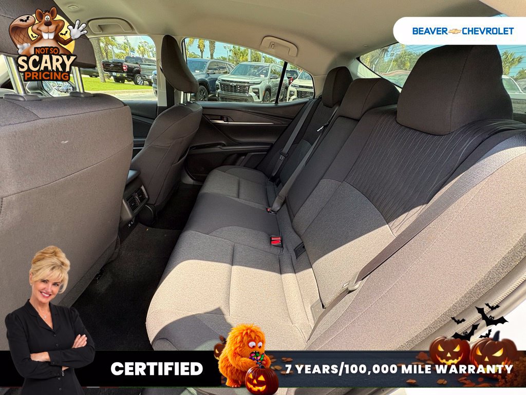 Used 2025 Toyota Camry LE FWD image 14