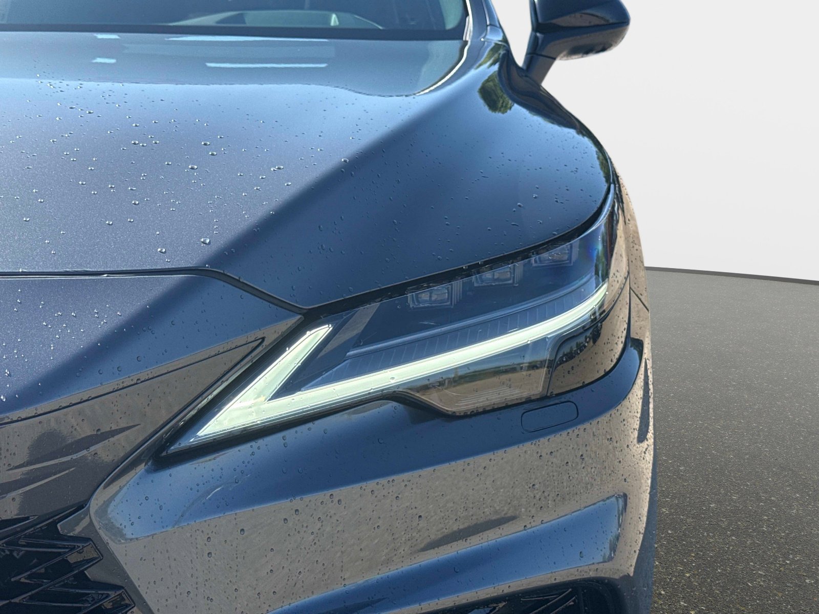 New 2026 Lexus RX 500h F Sport AWD/4WD image 9