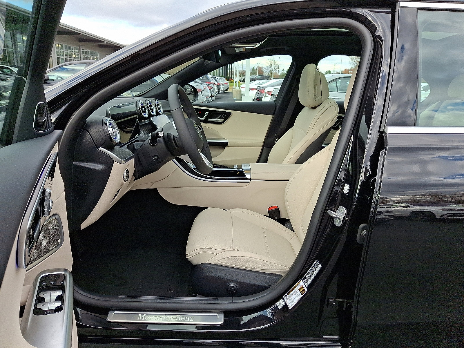 Used 2026 Mercedes-Benz C 300 4MATIC Sedan image 11