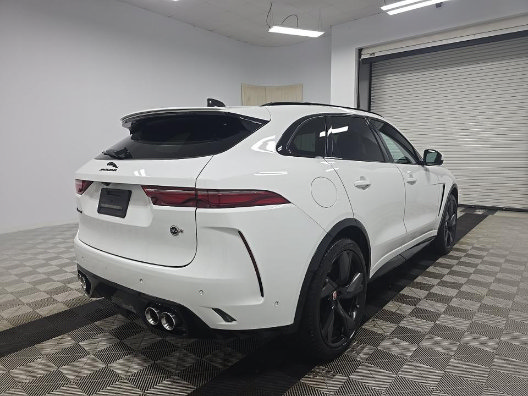 Used 2023 Jaguar F-PACE SVR AWD/4WD image 2