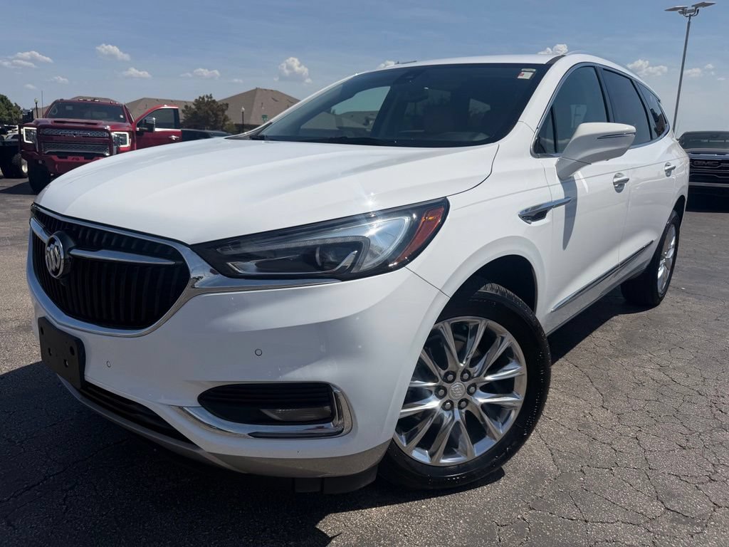Used 2021 Buick Enclave Premium w/ Surround and Sites Package FWD image 2