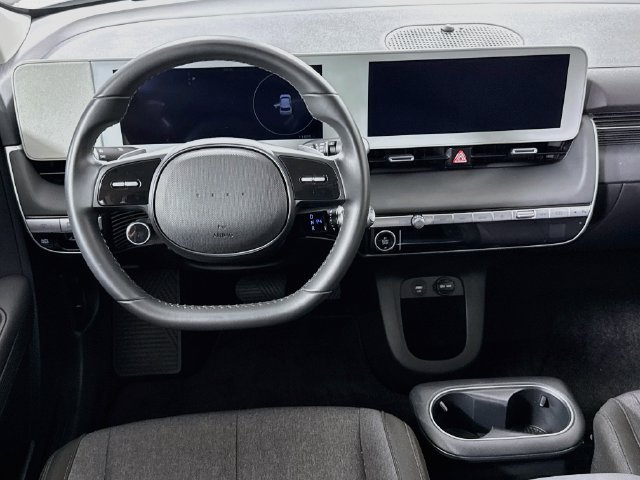 Certified 2024 Hyundai Ioniq 5 SE RWD image 24