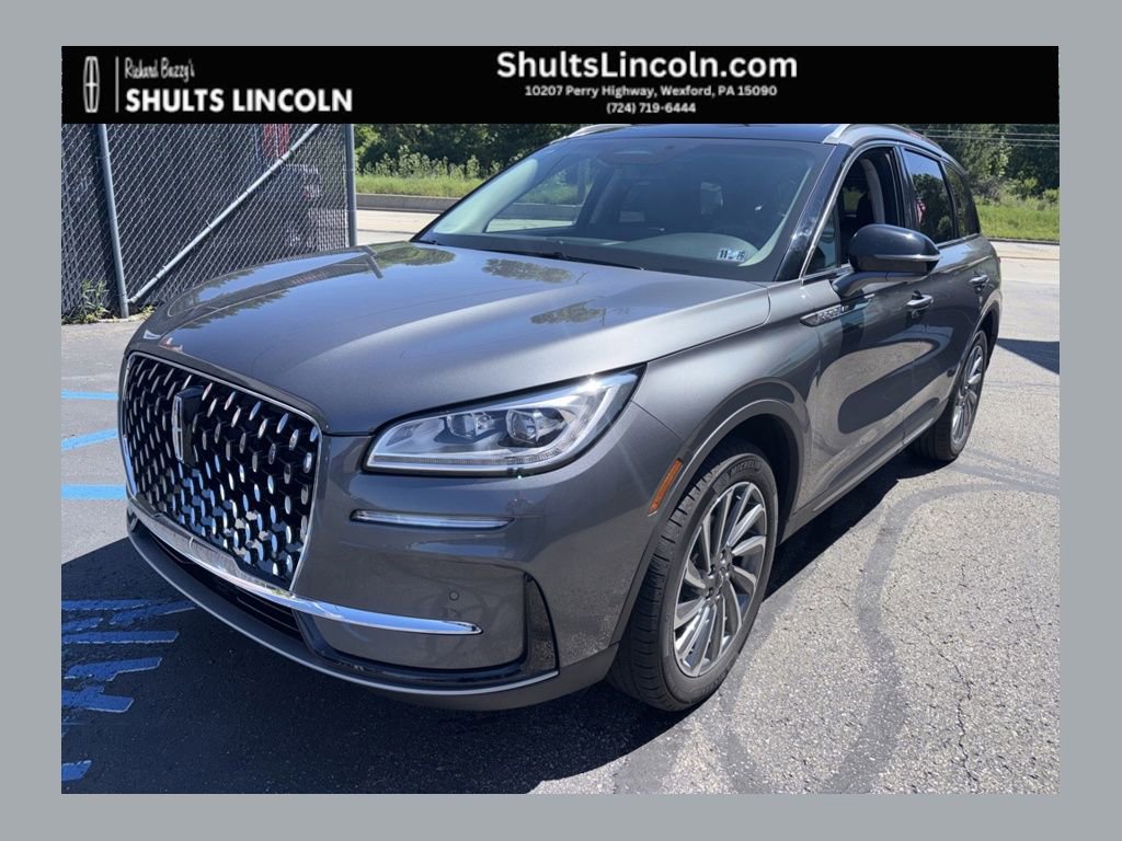 Used 2023 Lincoln Corsair Reserve w/ Equipment Group 201A AWD/4WD video 1