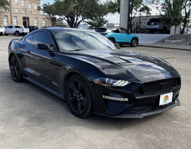 Used 2022 Ford Mustang GT Premium w/ Equipment Group 401A image 4