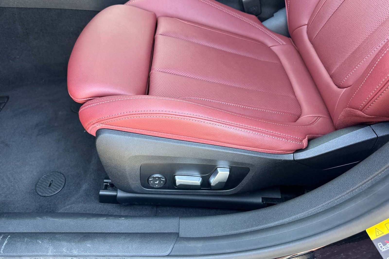 Certified 2023 BMW i4 eDrive35 RWD image 15
