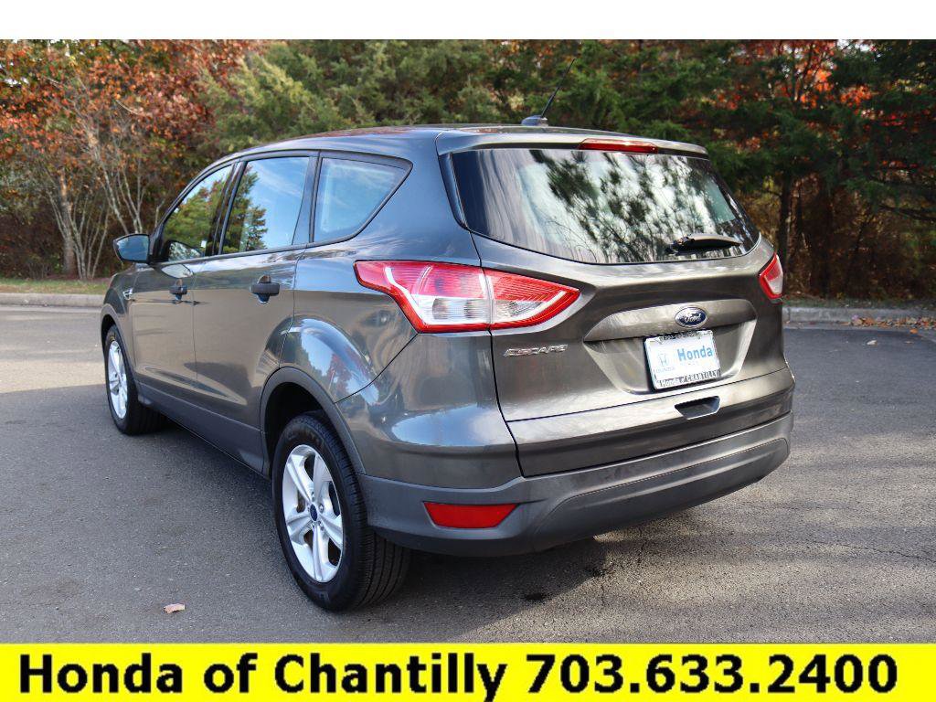Used 2015 Ford Escape S image 5