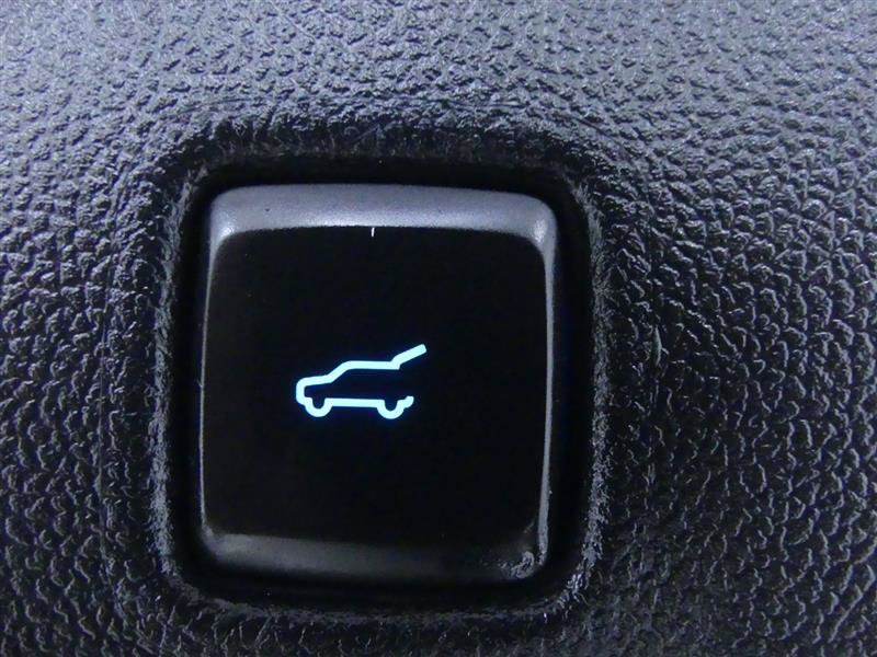 Used 2022 Ford Escape SEL w/ Technology Package FWD image 30