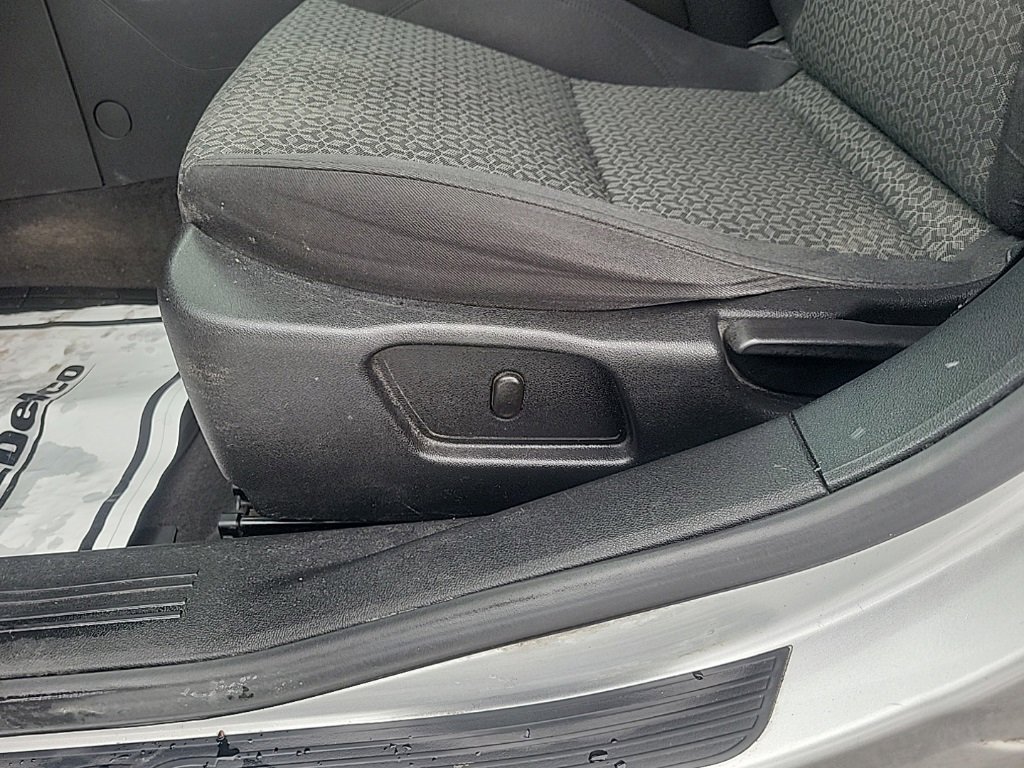 Used 2009 Pontiac G6 Base w/ Sport Package 2 image 16