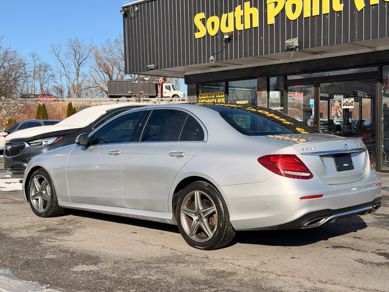 Used 2019 Mercedes-Benz E 300 4MATIC image 5