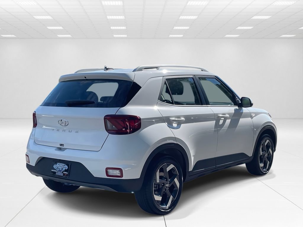 New 2026 Hyundai Venue SEL image 6