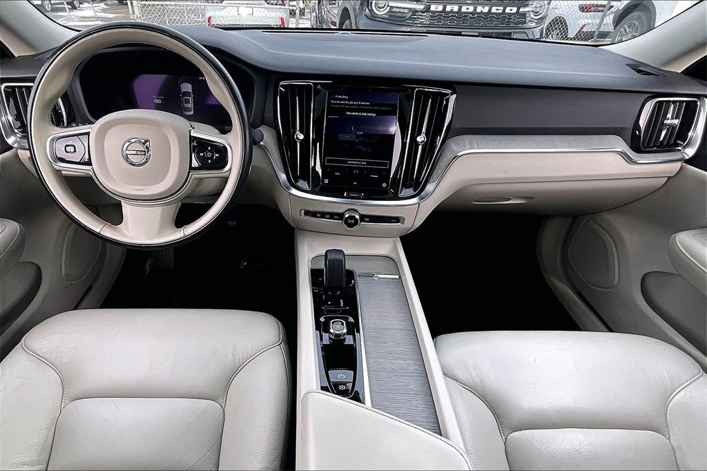 Used 2024 Volvo S60 B5 Plus image 13
