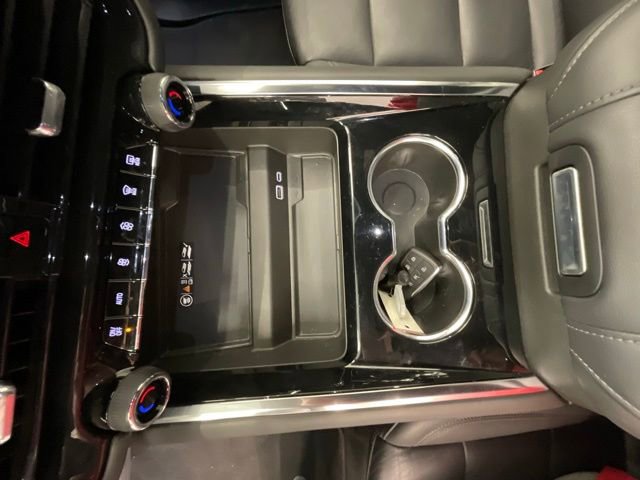 Used 2025 Chevrolet Tahoe LT AWD/4WD image 21