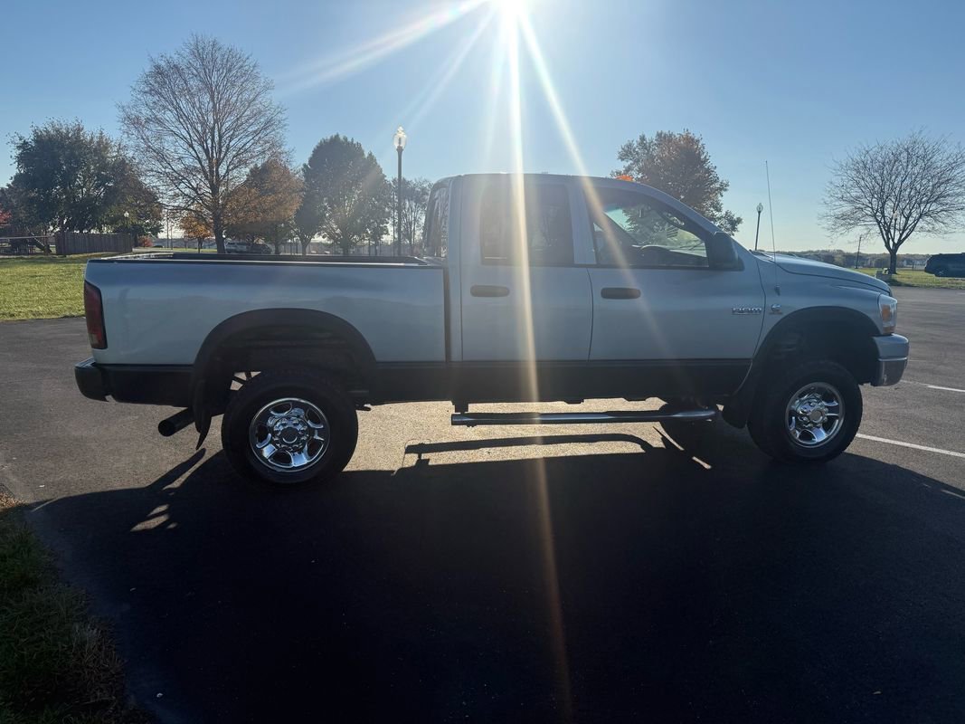 Used 2006 Dodge Ram 3500 Truck SLT image 4