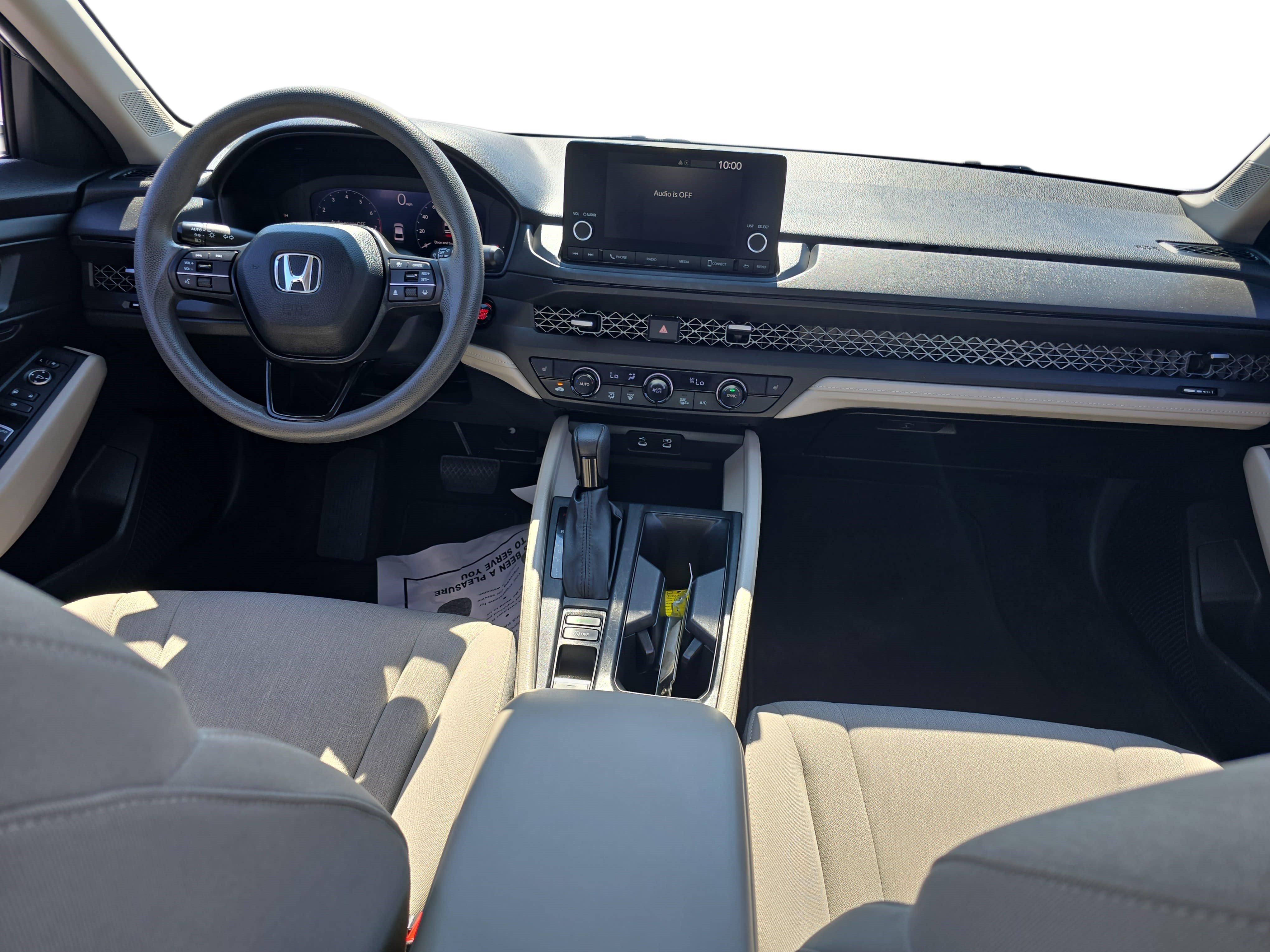 Used 2023 Honda Accord EX image 9