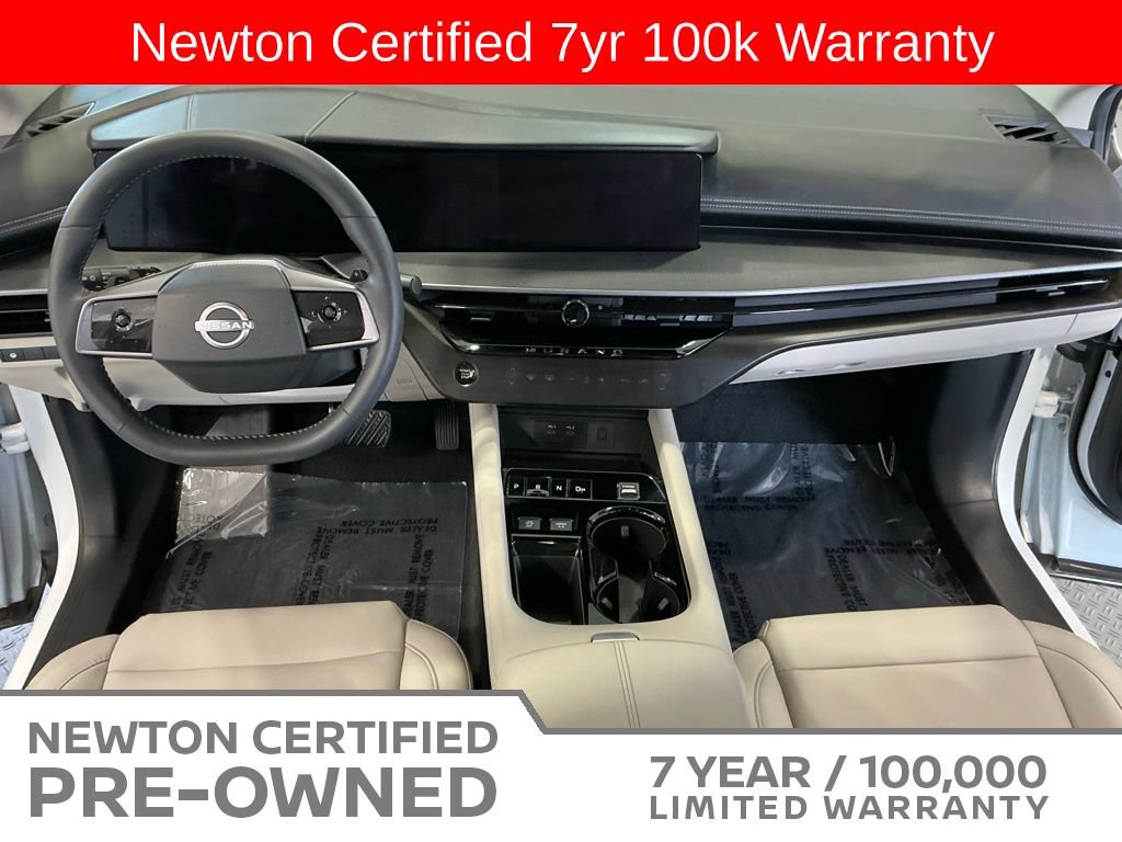 Used 2025 Nissan Murano SV AWD/4WD image 12