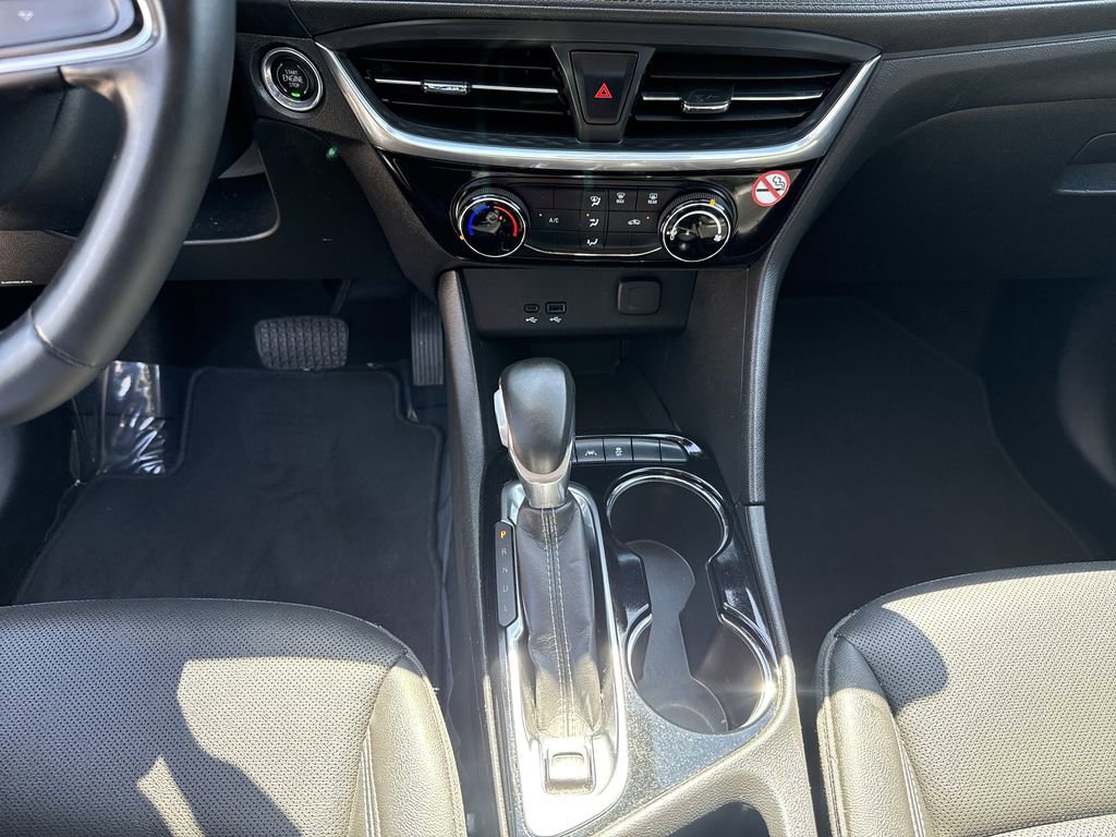 Used 2024 Buick Encore GX Sport Touring image 37