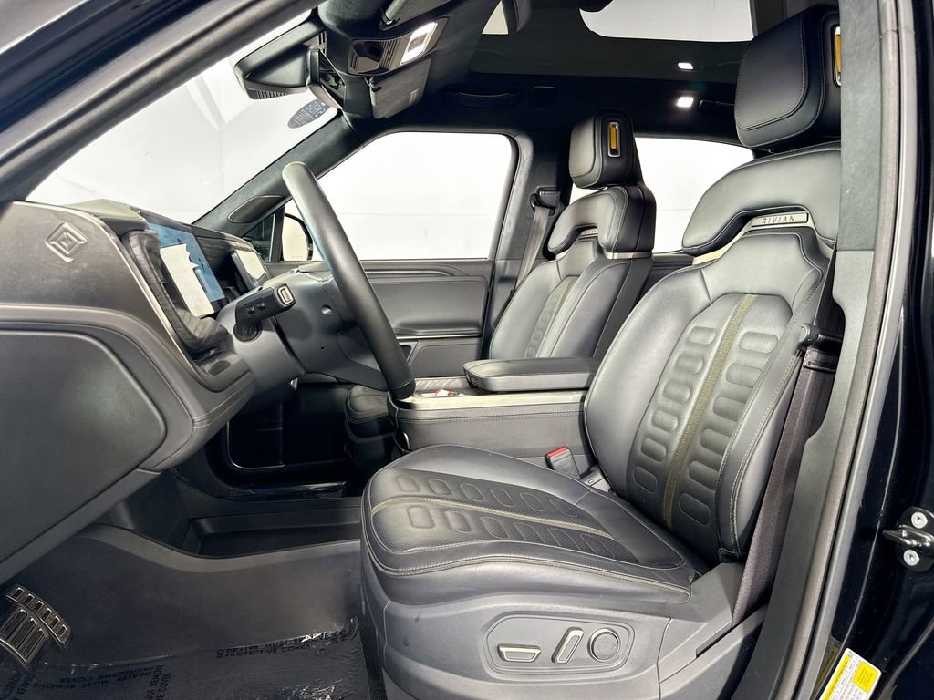 Used 2022 Rivian R1T Adventure image 25