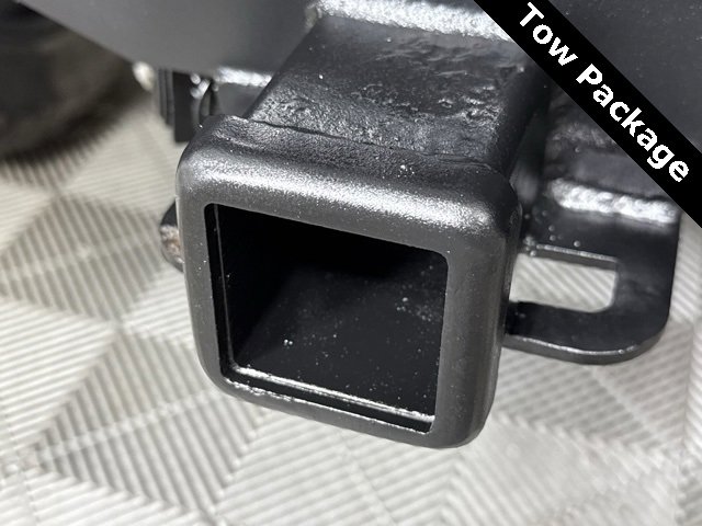 Used 2015 Jeep Wrangler Unlimited Sahara w/ Connectivity Group image 6