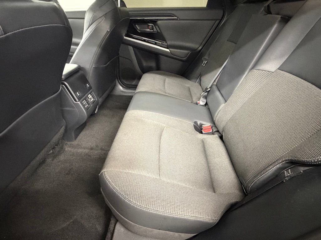 Used 2023 Toyota bZ4X AWD image 39
