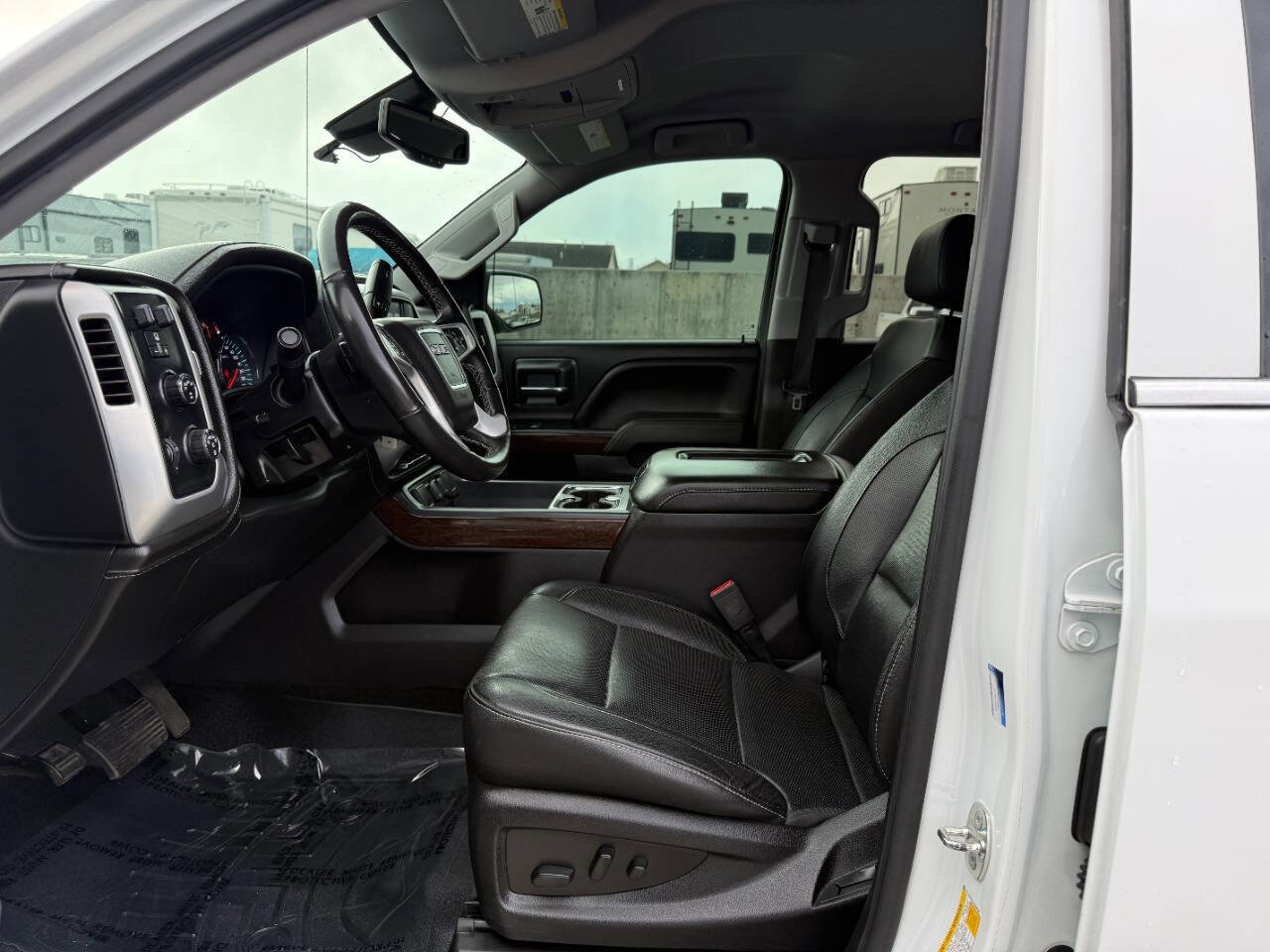 Used 2018 GMC Sierra 1500 SLT image 16