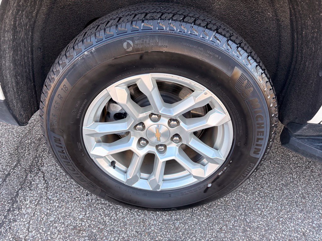 Used 2025 Chevrolet Tahoe LT AWD/4WD image 33