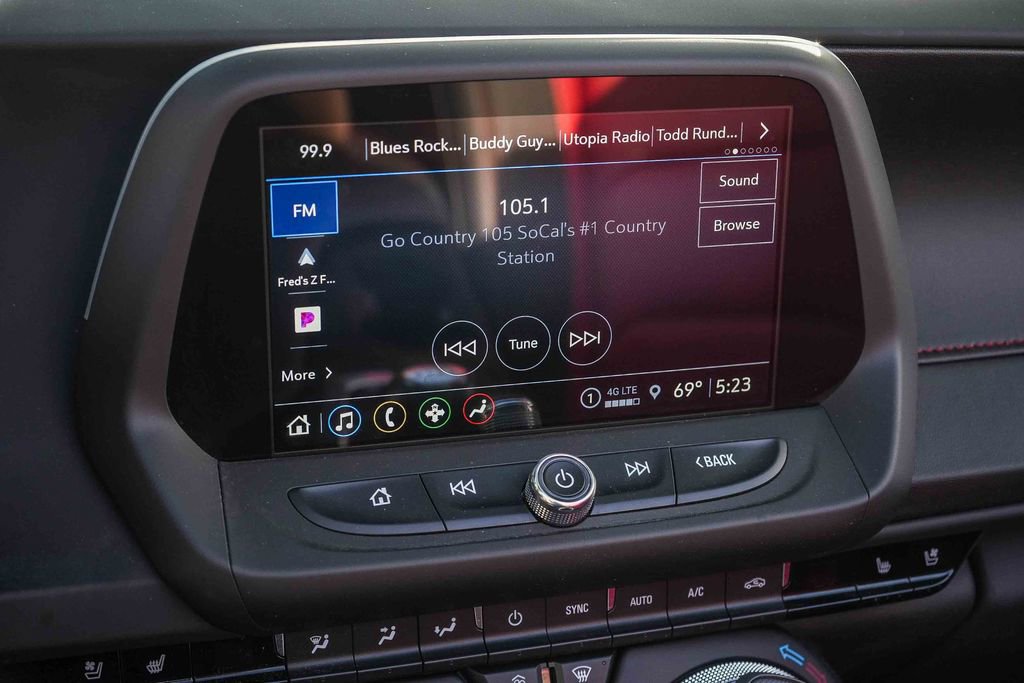 Used 2023 Chevrolet Camaro LT w/ Technology Package RWD image 13