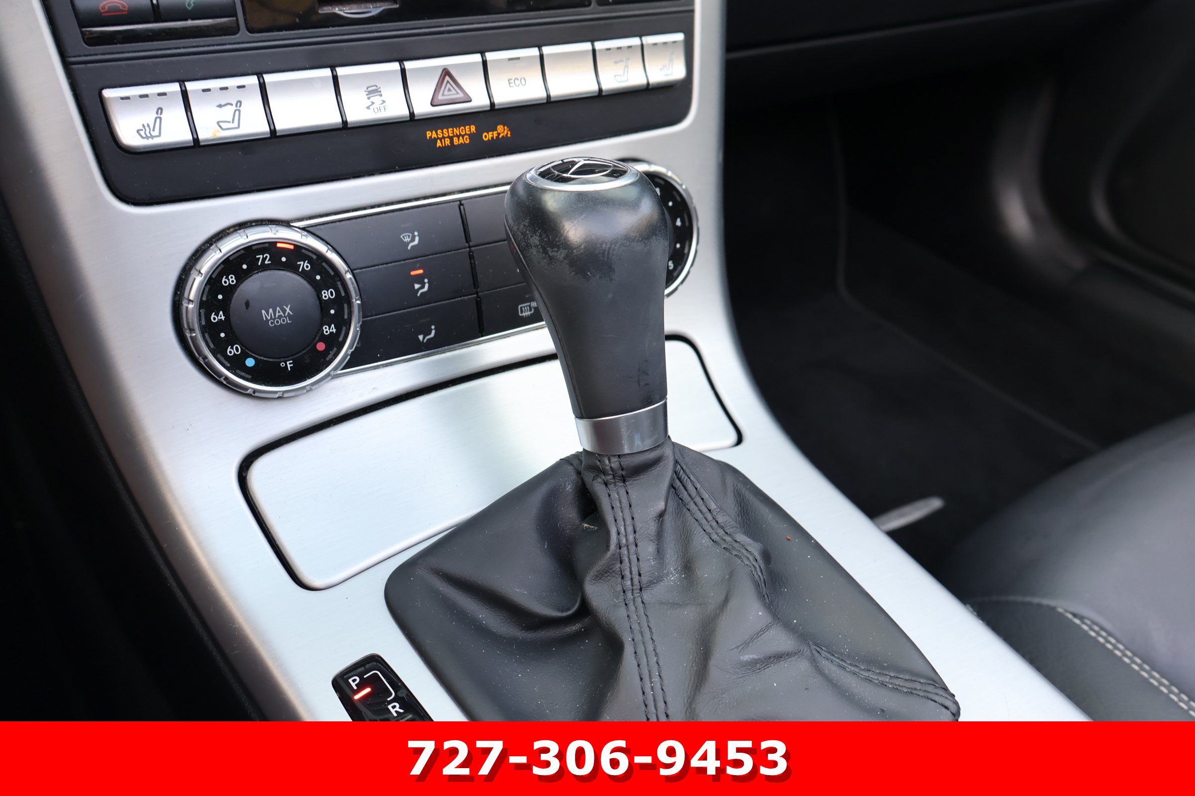 Used 2013 Mercedes-Benz SLK 350 image 23