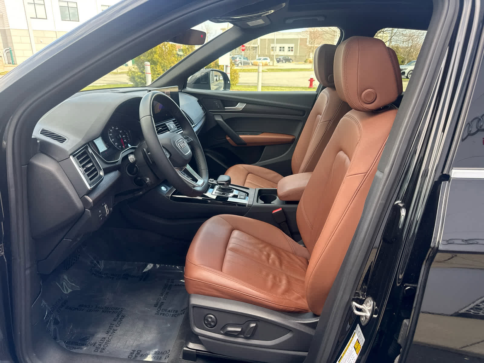 Used 2023 Audi Q5 2.0T Premium w/ Convenience Package image 8