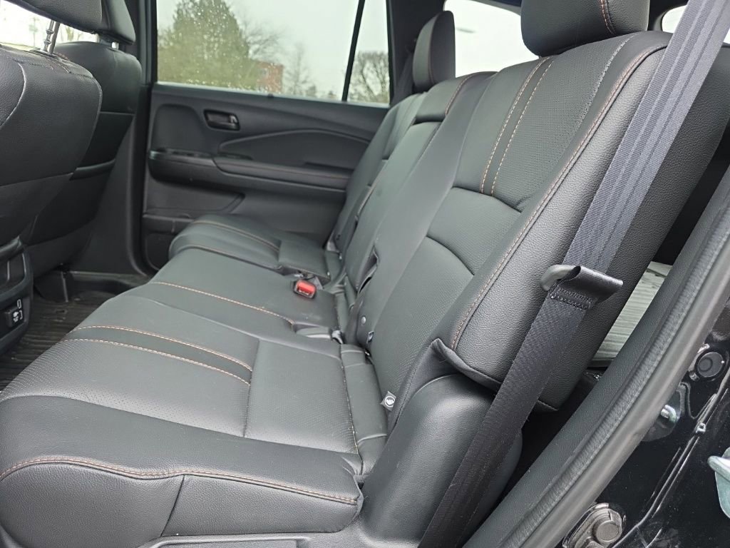 Used 2023 Honda Passport TrailSport image 22