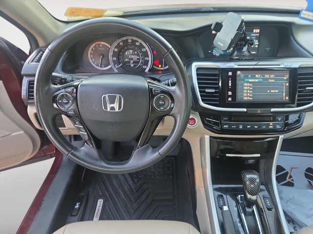 Used 2016 Honda Accord EX-L image 10