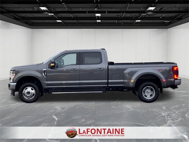 Used 2022 Ford F350 Lariat w/ Lariat Ultimate Package image 2