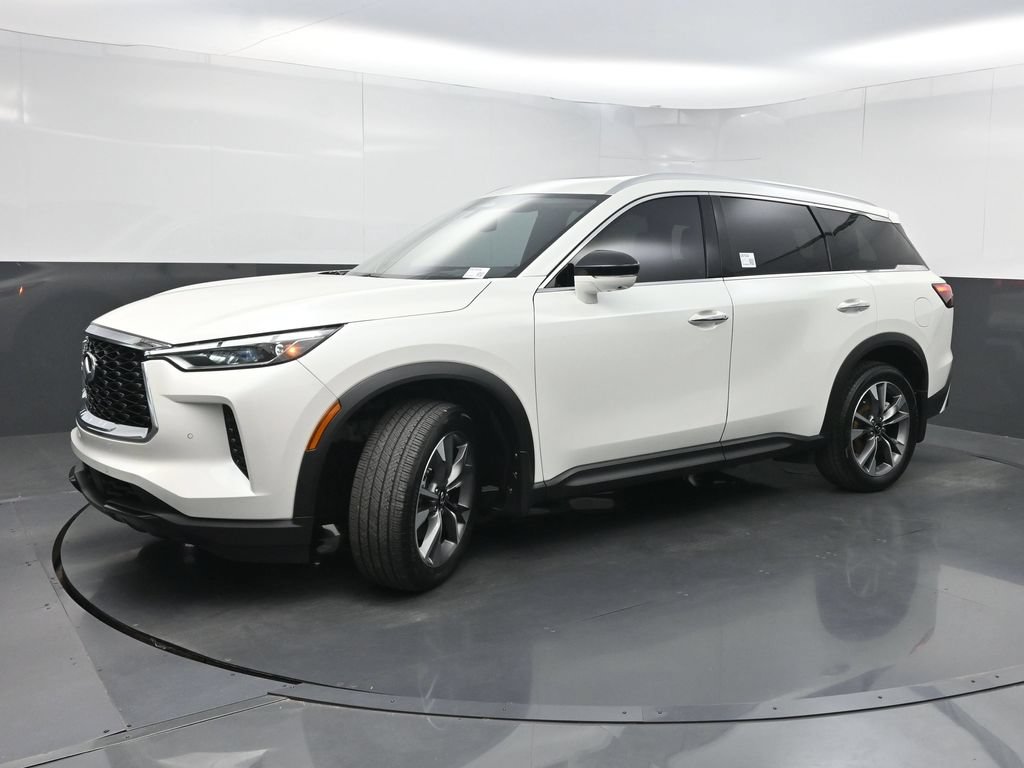 Used 2023 INFINITI QX60 Luxe w/ Vision Package FWD image 27
