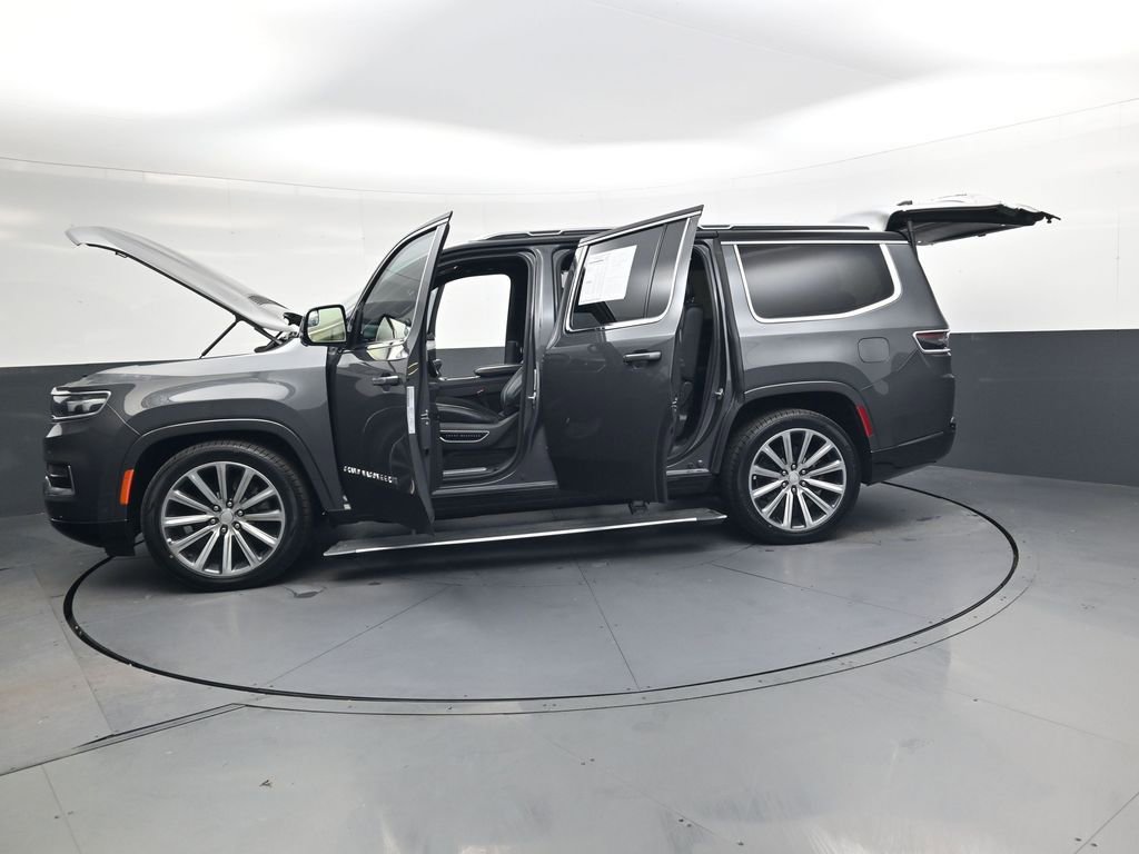 Used 2022 Jeep Grand Wagoneer Series I w/ Flexible Seating Group image 34