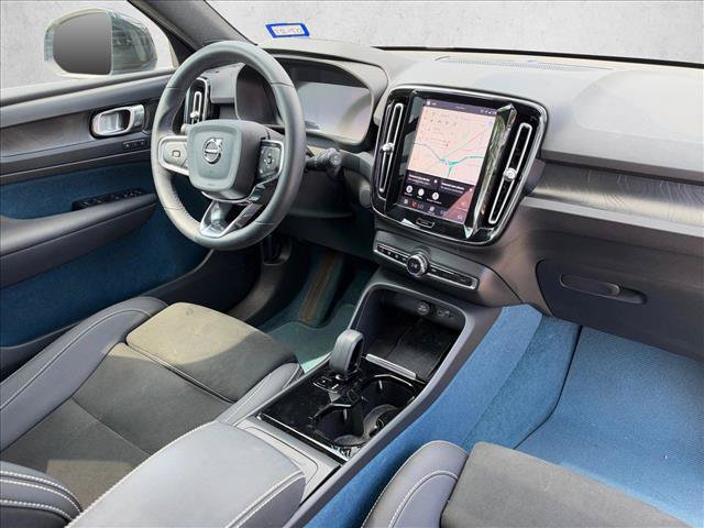 Used 2023 Volvo XC40 Recharge Ultimate AWD/4WD image 24