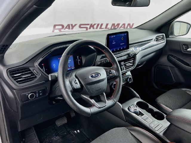 Used 2025 Ford Escape ST-Line AWD/4WD image 32