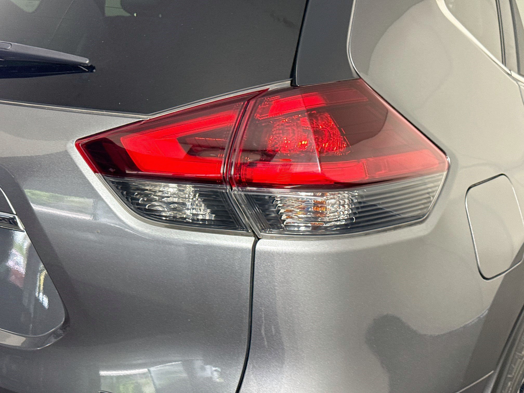 Used 2019 Nissan Rogue SL w/ Premium Package AWD/4WD image 34