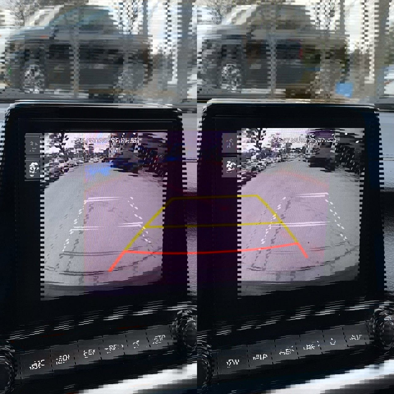 Used 2023 Kia Forte LX image 17