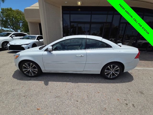 Used 2013 Volvo C70 T5 FWD image 4