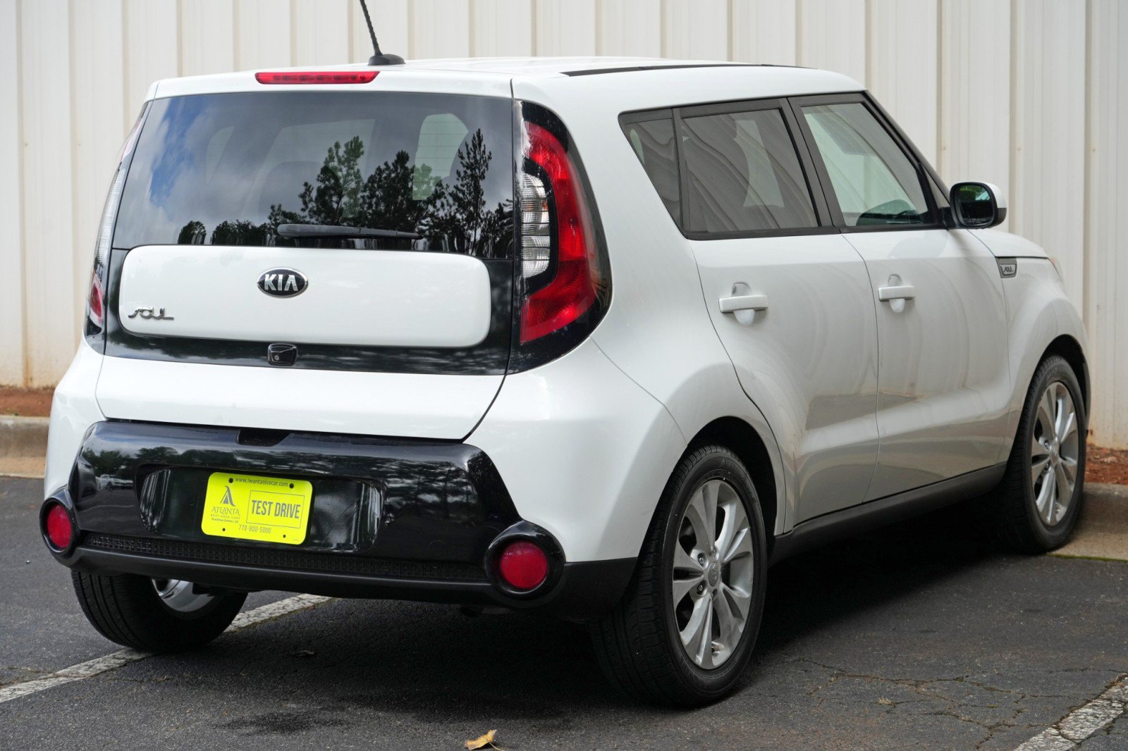 Used 2016 Kia Soul + FWD image 43