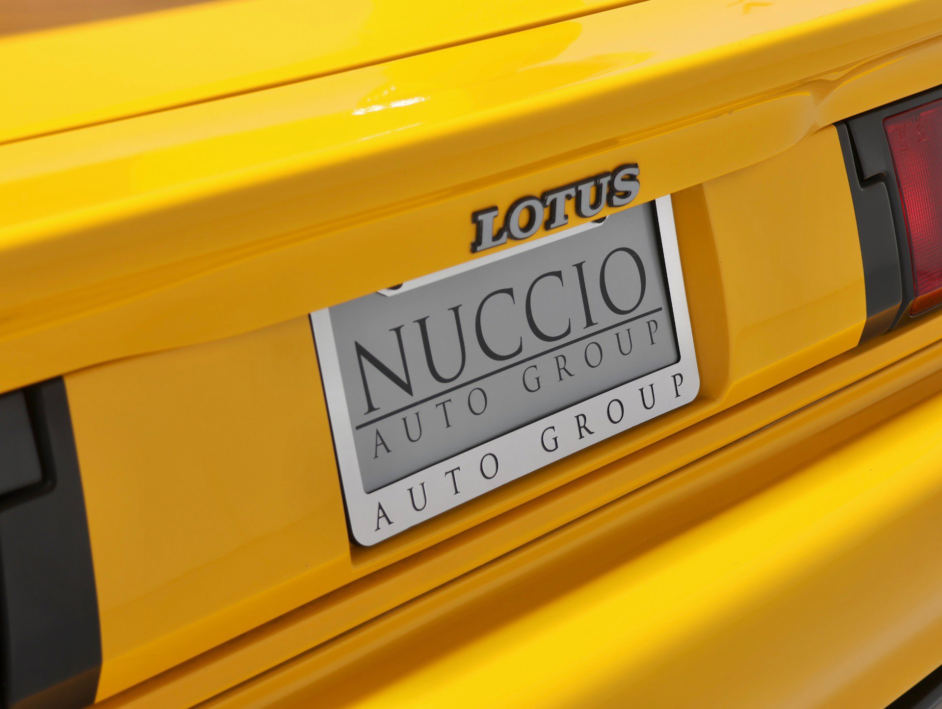 Used 1994 Lotus Esprit S4 image 12