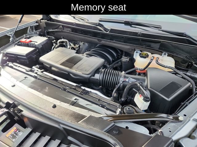 Used 2025 GMC Yukon XL Denali image 16