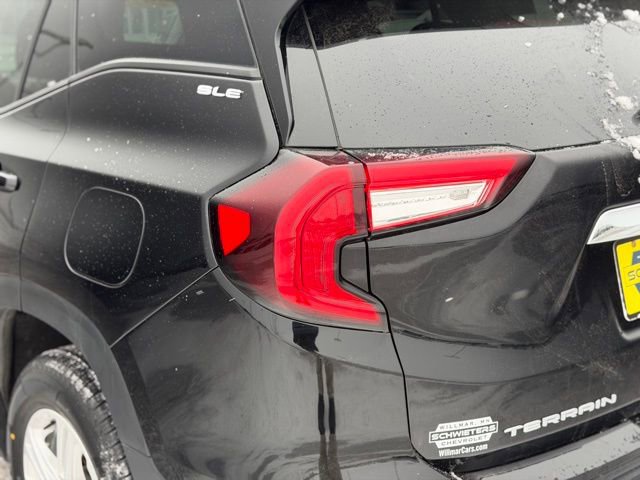 Used 2024 GMC Terrain SLE image 7