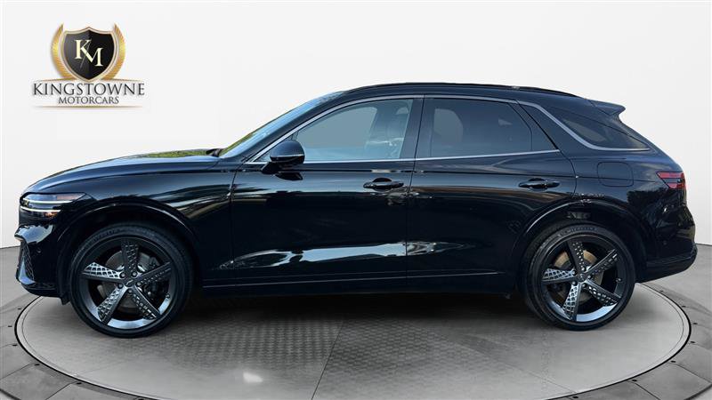 Used 2024 Genesis GV70 3.5T Sport w/ Sport Prestige Package AWD/4WD image 2