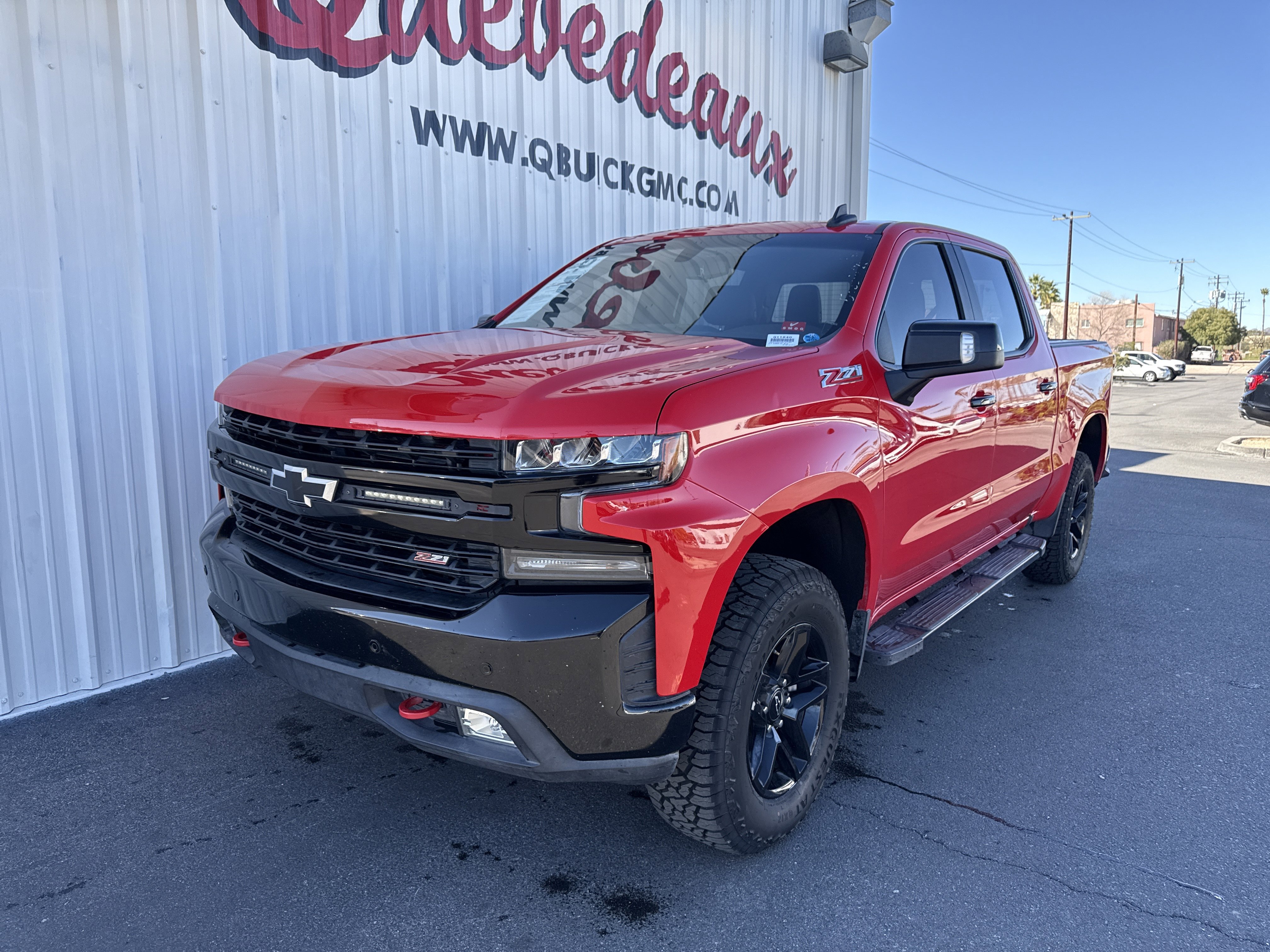 Used 2021 Chevrolet Silverado 1500 LT Trail Boss w/ Convenience Package II image 4