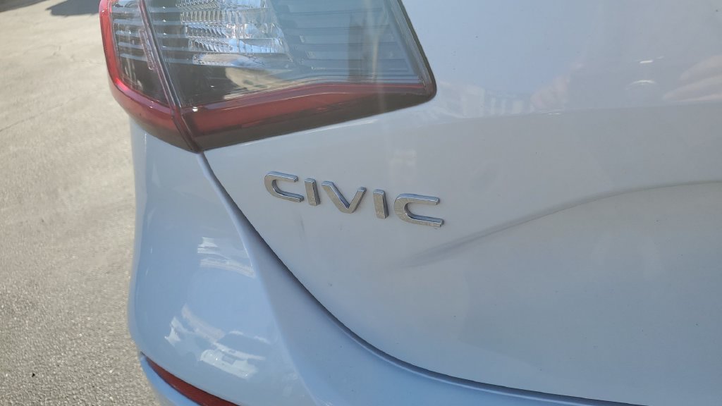 Used 2024 Honda Civic LX image 8
