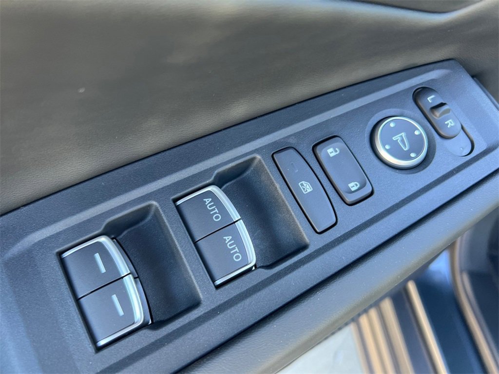 New 2025 Honda Accord SE image 9