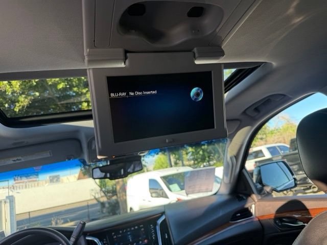 Used 2016 Cadillac Escalade Luxury AWD/4WD image 33